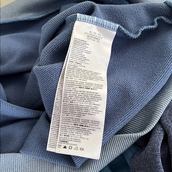 💗Youths Unisex NWOT Converse Two-Tone Blue Hoodie - Picture 17 of 17